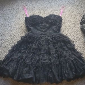 Black lace prom dress